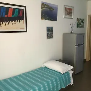 Apartament Stationhouse, Taormina